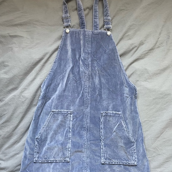 Periwinkle Velvet Overall Dress - Picture 4 of 5